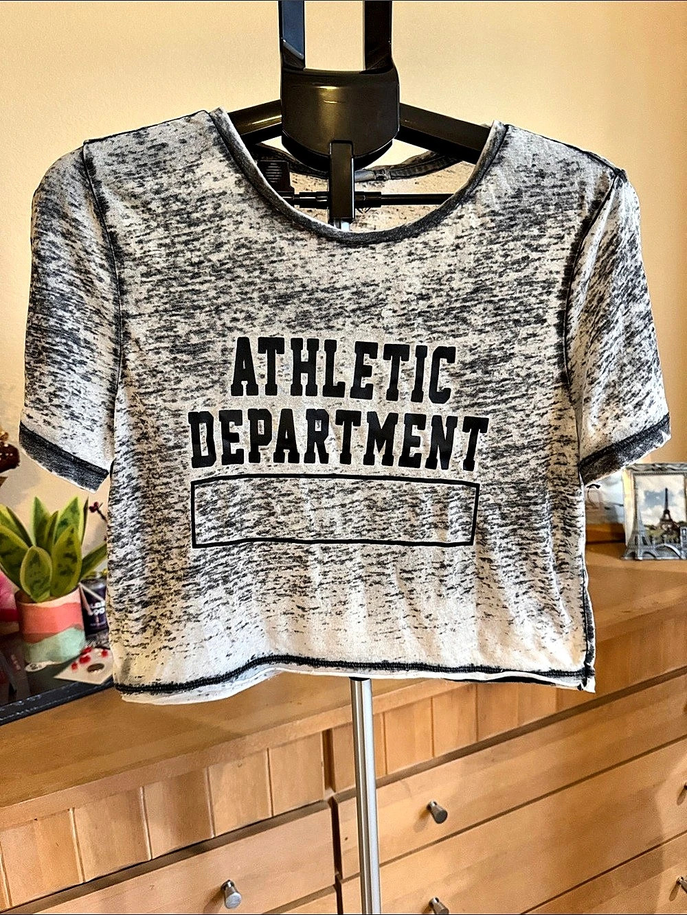 Forever 21 Athletic Department Burnout Crop Top Gray & Black Medium
